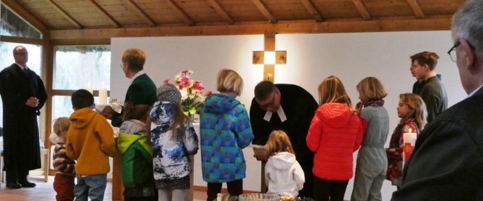 Ostern in der Evang.-Luth.  Auferstehungskirche Mitterfelden.