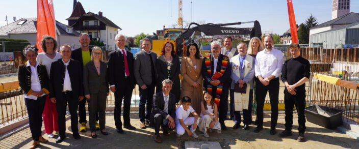 Grundsteinlegung der neuen Grundschule Freilassing